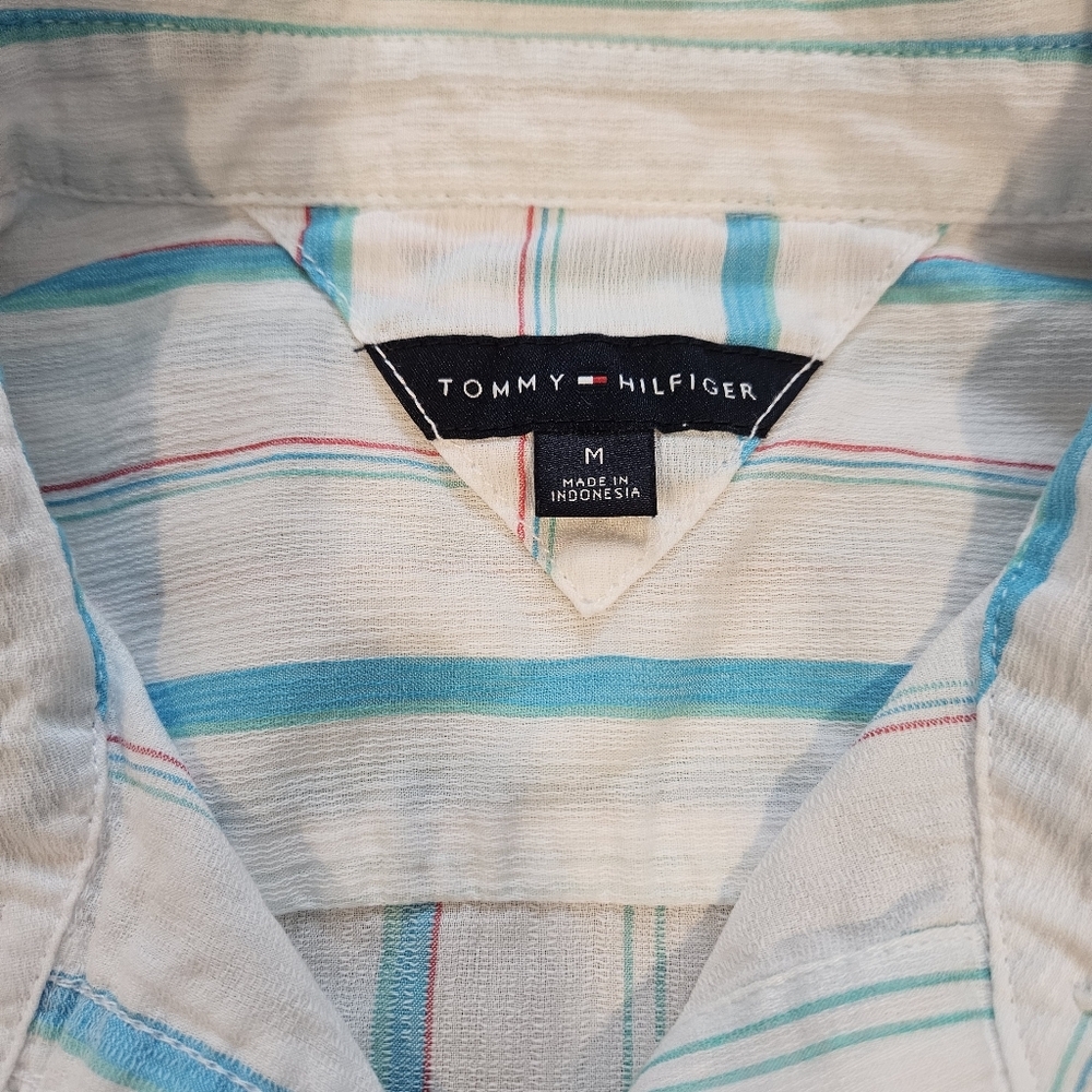 Tommy Hilfiger Boy's Button down - Picture 4 of 8